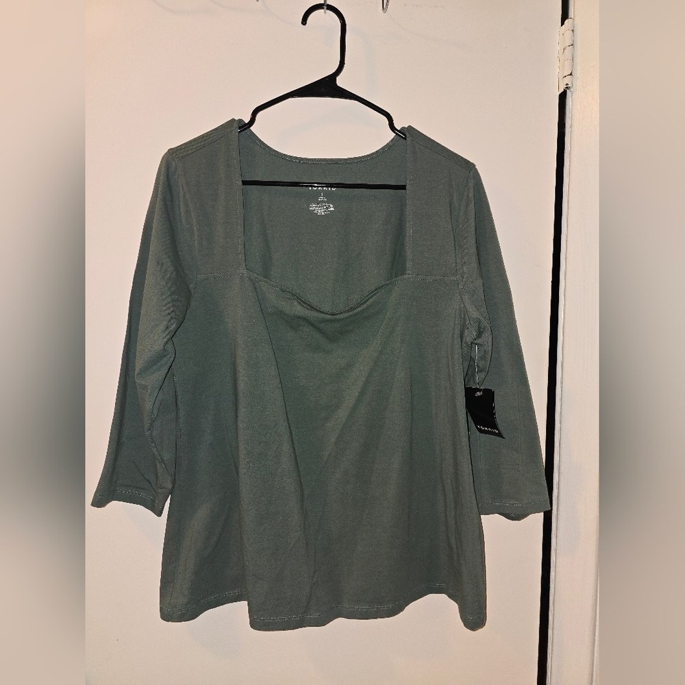 Torrid NWT Square Neck Green Top - Size 1